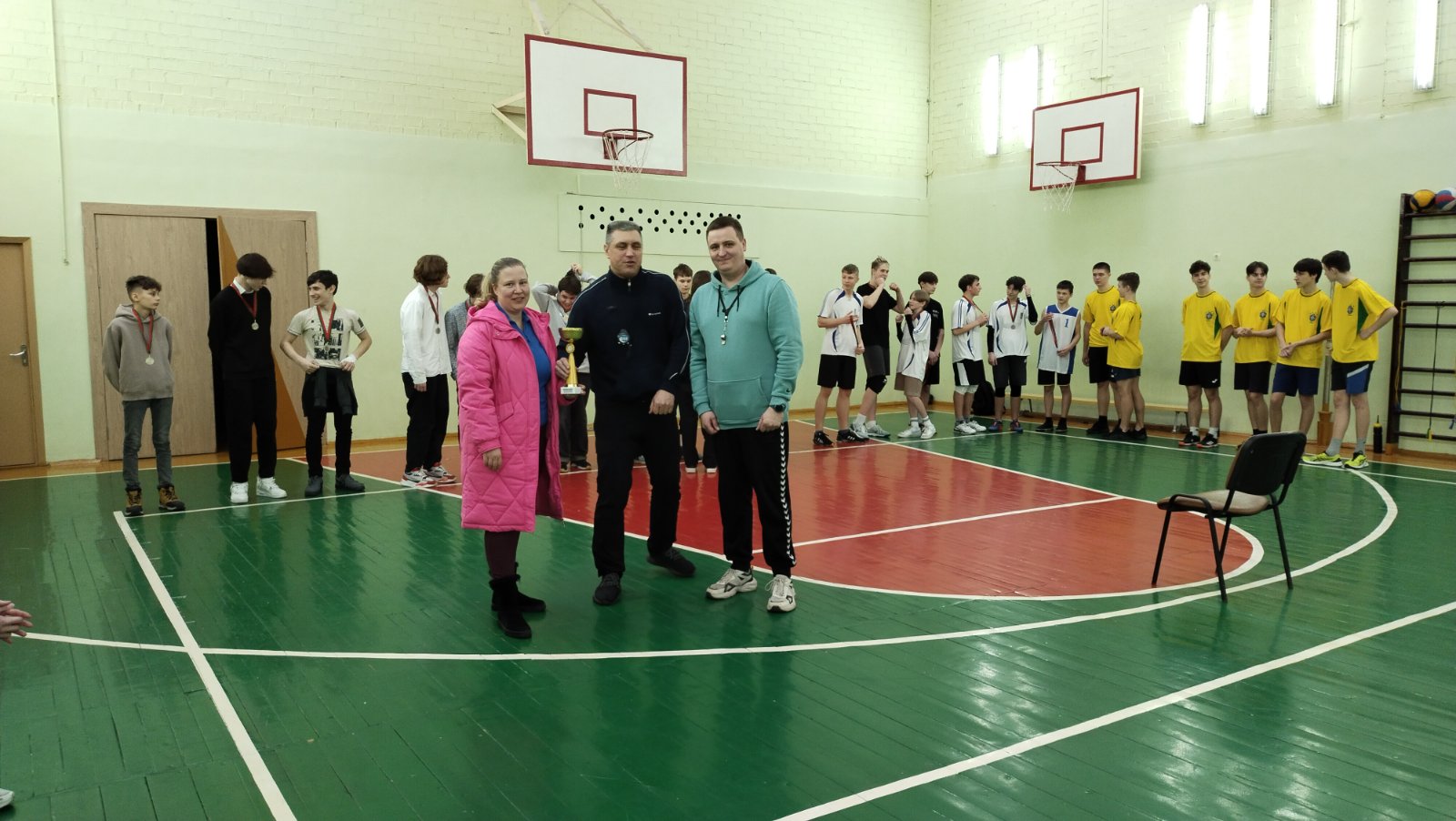 В Московском районе 20-22 февраля 2022 года прошло открытое Первенство  по волейболу среди юношей 2007-2009 гг.р. в программе районной спартакиады «Юность».
